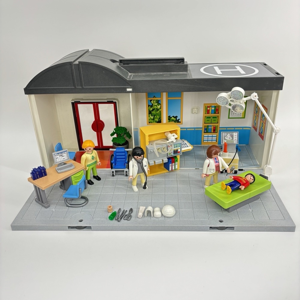PLAYMOBIL 5953 Take Along Hospital City Action Medical Center Complete Set